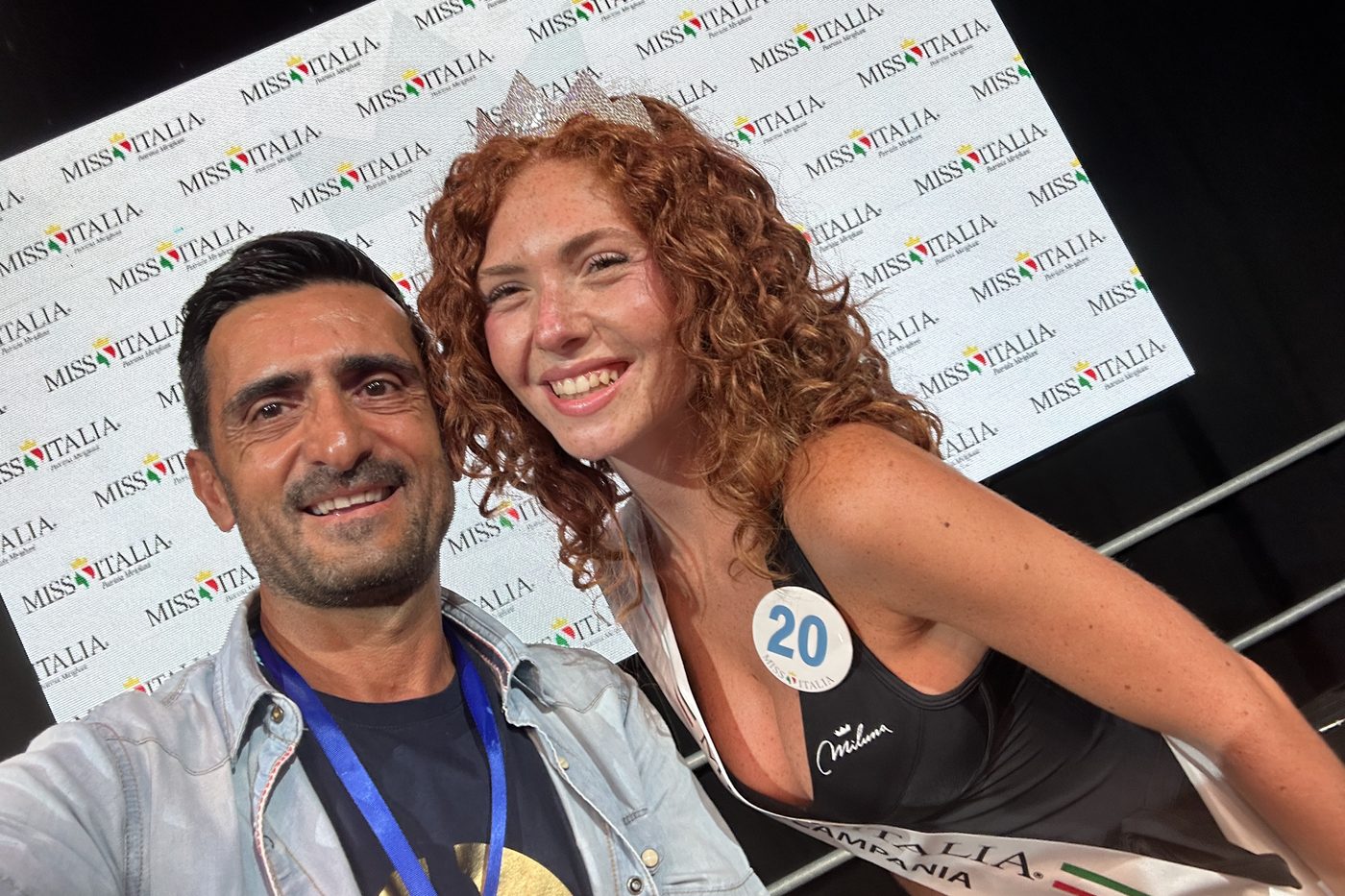 Selfie dietro le quinte di Miss Italia Campania